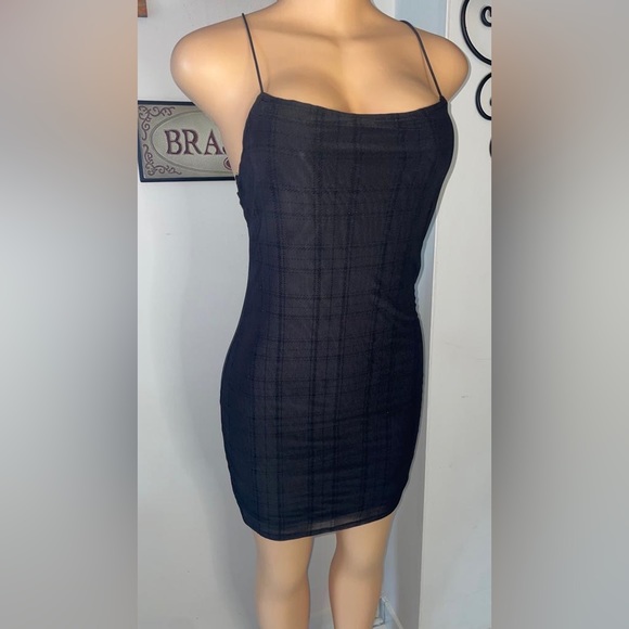 Open-backed Bodycon Dress black M - Picture 3 of 9